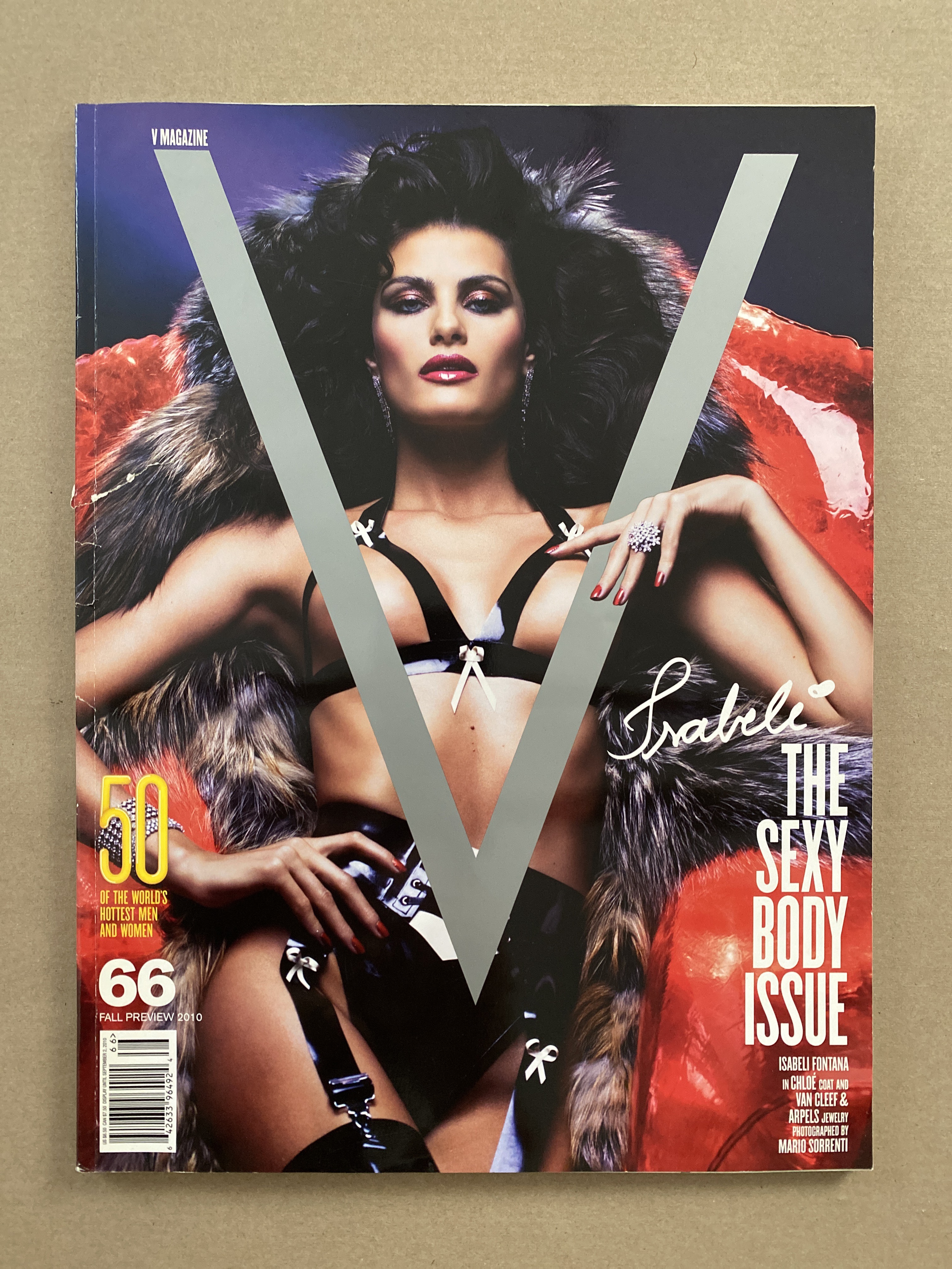 V Magazine, Issue #56 -> #93 / 2008 -> 2015 | Choose issue from list - Picture 12 of 31